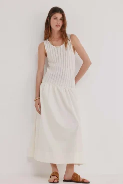 Alba. Vestido de punto combinado