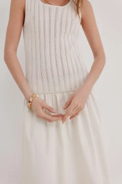 Alba. Vestido de punto combinado