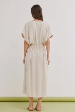 Alexia. Vestido bordado