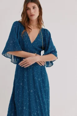 Alma. Vestido fluído