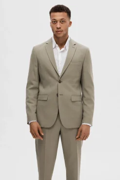 Americana de traje Slim Fit confeccionada con lana.