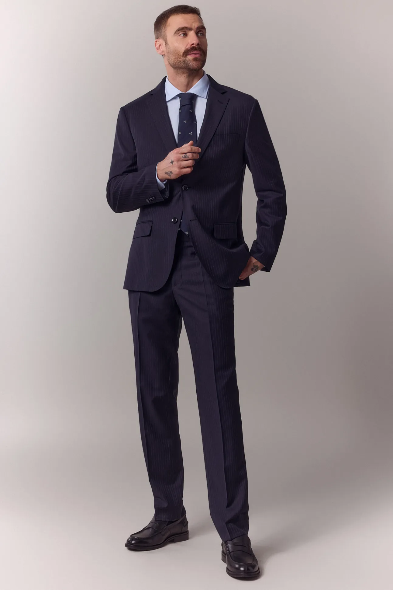 Americana traje raya diplomática