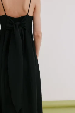 Asunción. Vestido lazada