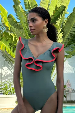 Bañador con volante escote V