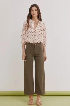 Belle. Jeans tiro alto