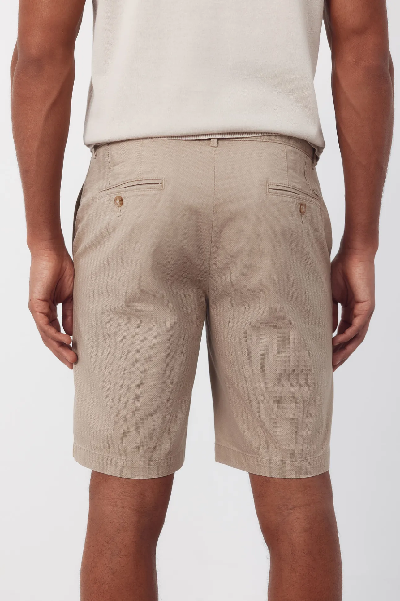 Bermuda chino regular ligero
