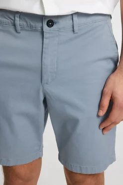 Bermuda tipo chino