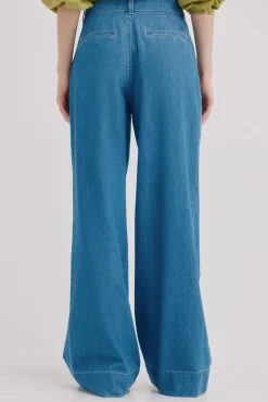 Bibiana. Jeans pernera ancha
