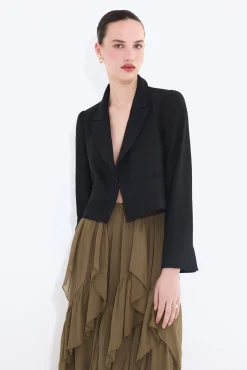 Blazer crop negra