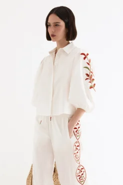 Blusa bordado floral