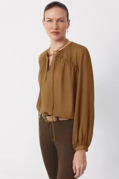 Blusa cordón