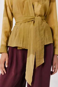 Blusa cruzada ligera