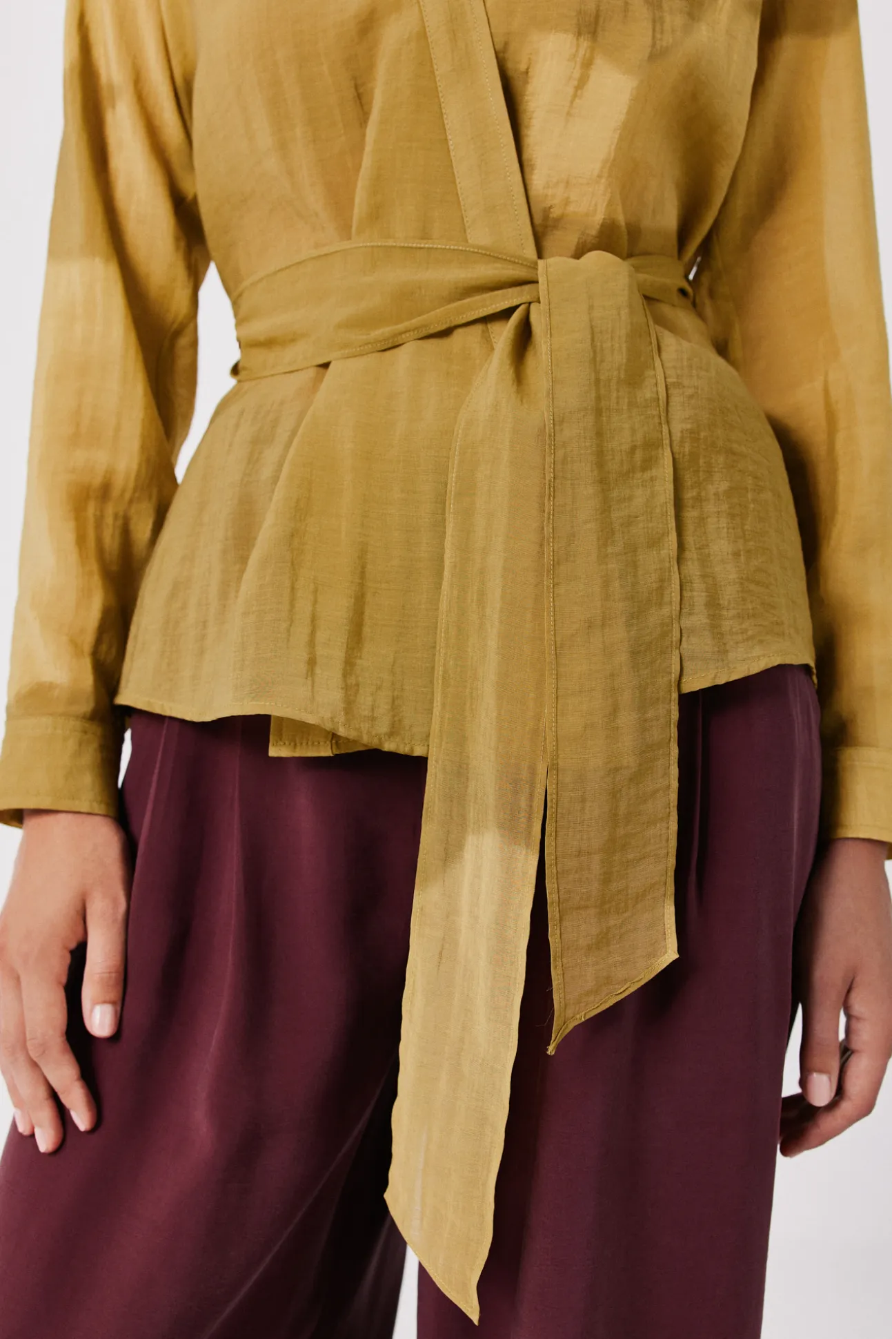 Blusa cruzada ligera