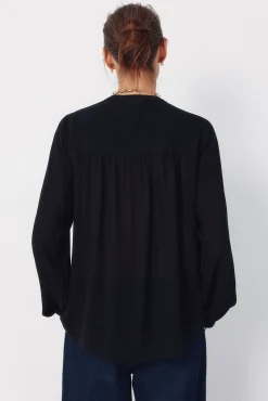 Blusa cuello redondo