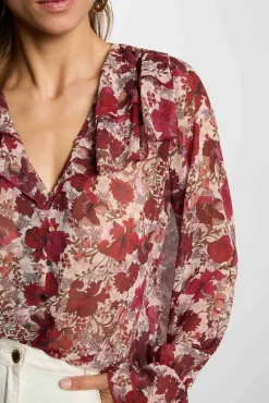 Blusa de gasa con cuello en v