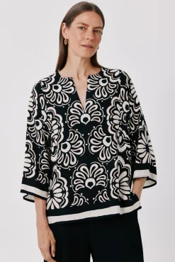 Blusa estampada túnica amplia