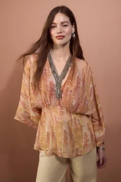 Blusa fluida estampada