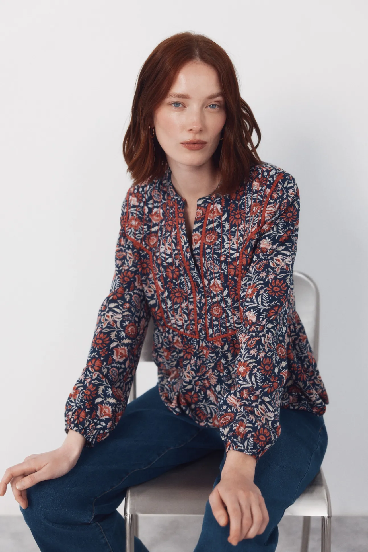 Blusa mao acolchada