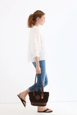 Blusa romántica volantes