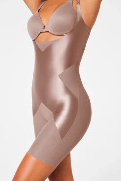 Body-pantalón moldeador escote