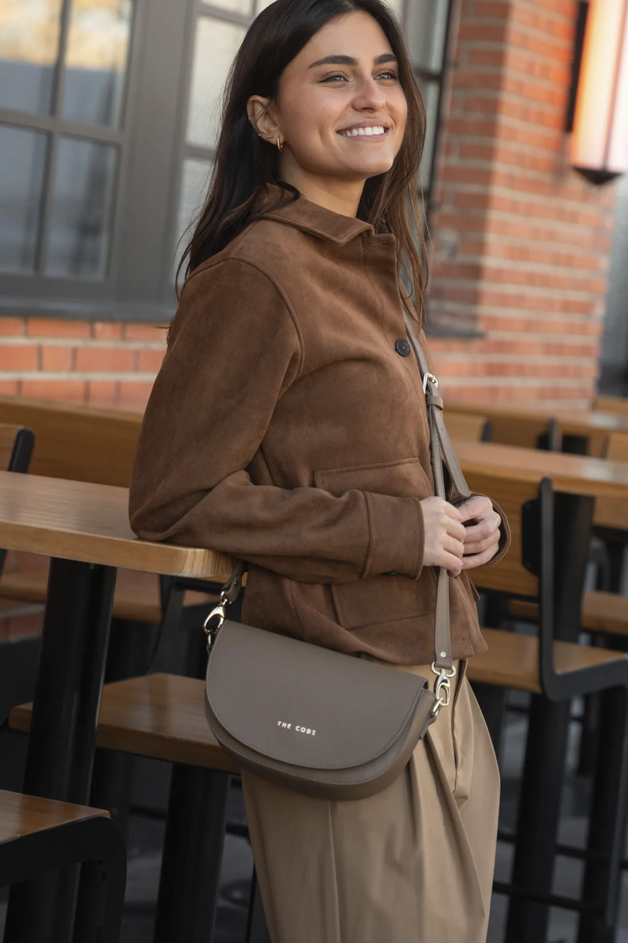 Bolso Alma piel taupé