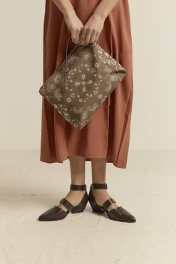 Bolso de mano Pouch