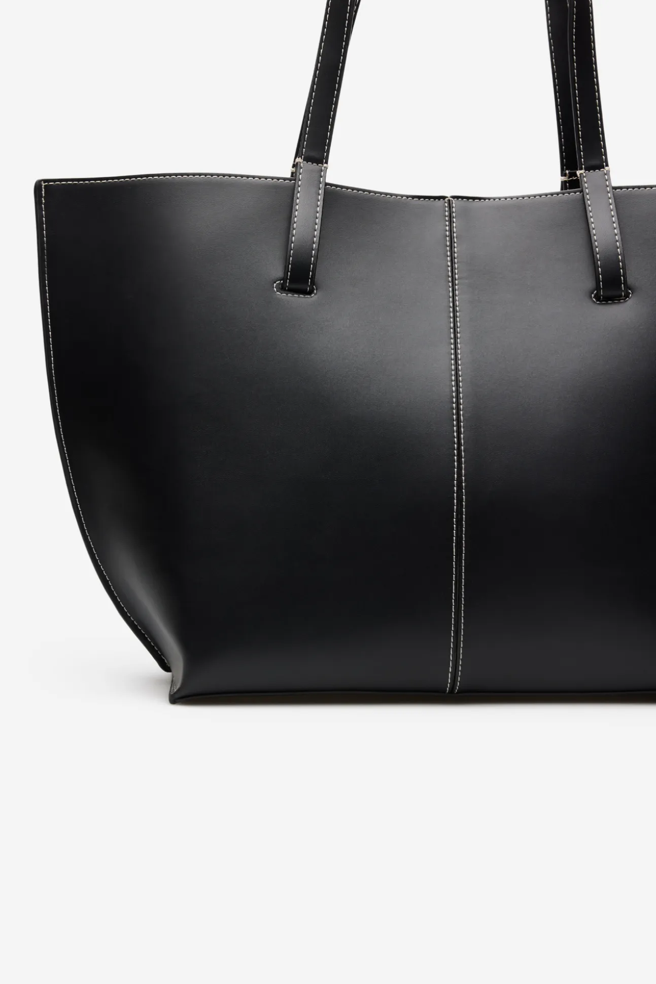 Bolso shopper básico pespuntes