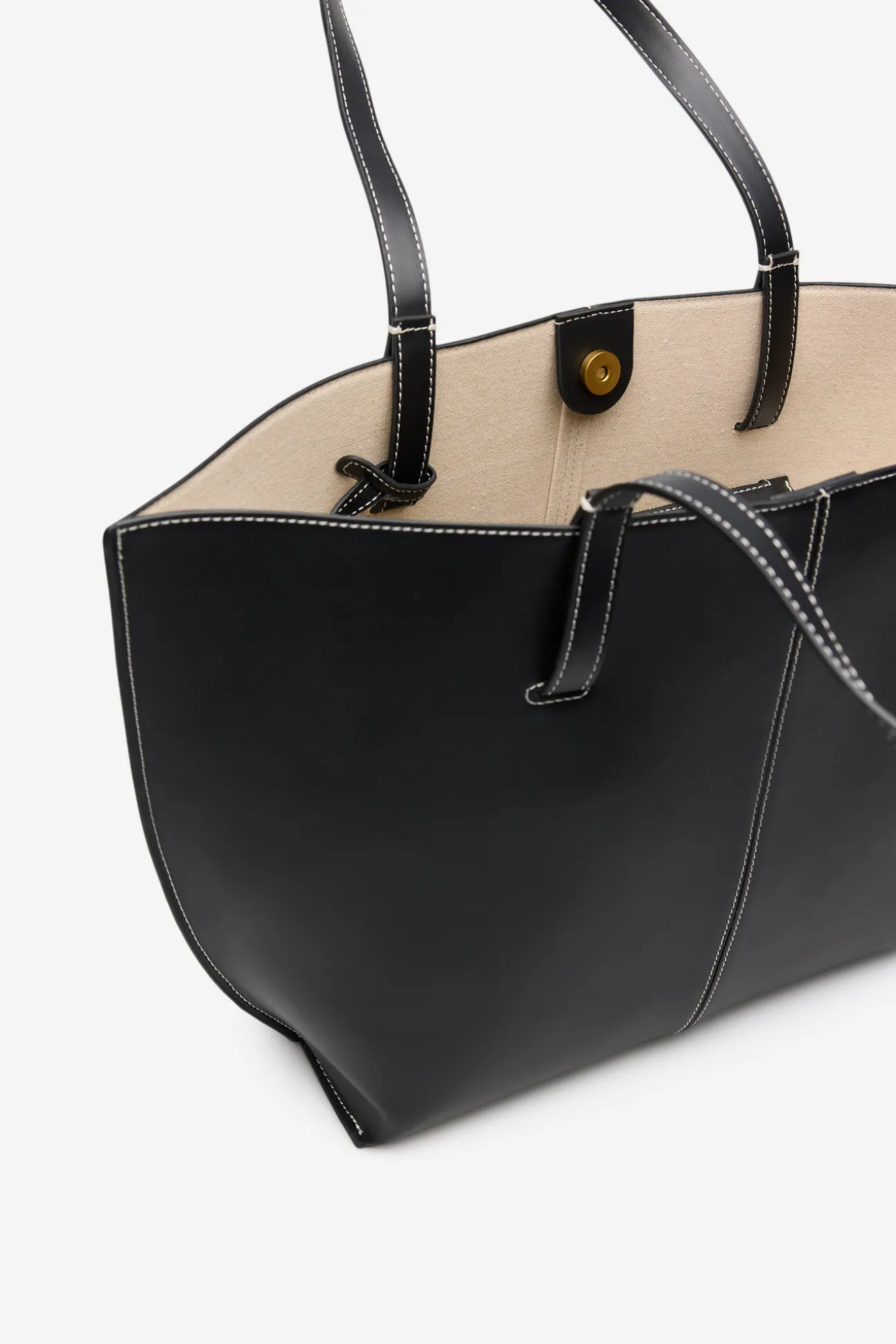 Bolso shopper básico pespuntes
