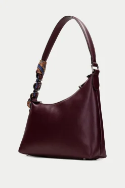Bolso tipo hobo curvado