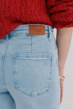 Bárbara. Vaqueros wide leg