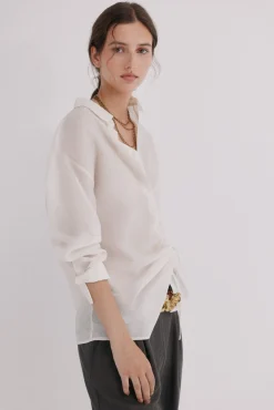 Cala. Camisa fruncido