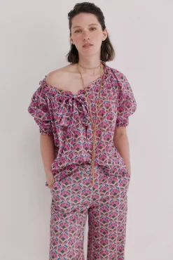 Camille. Blusa floral