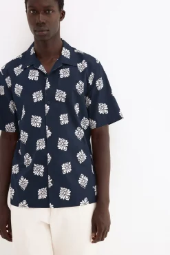 Camisa estampada manga corta