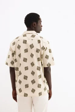 Camisa estampada manga corta