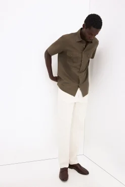 Camisa lino manga corta bolsillos