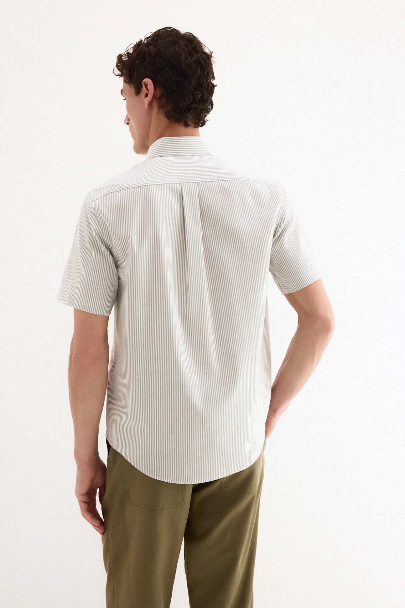 Camisa non iron manga corta rayas