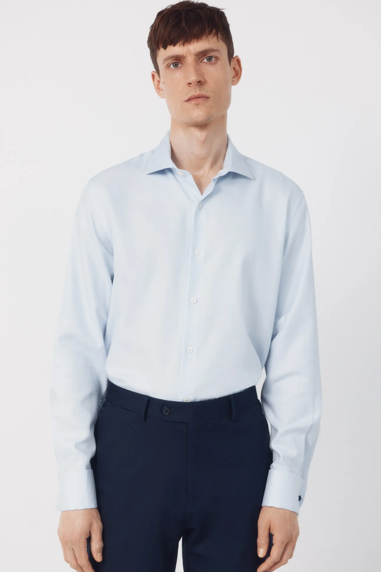 Camisa vestir lisa fácil plancha