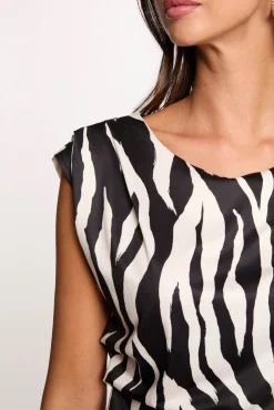 Camiseta ajustada sin mangas