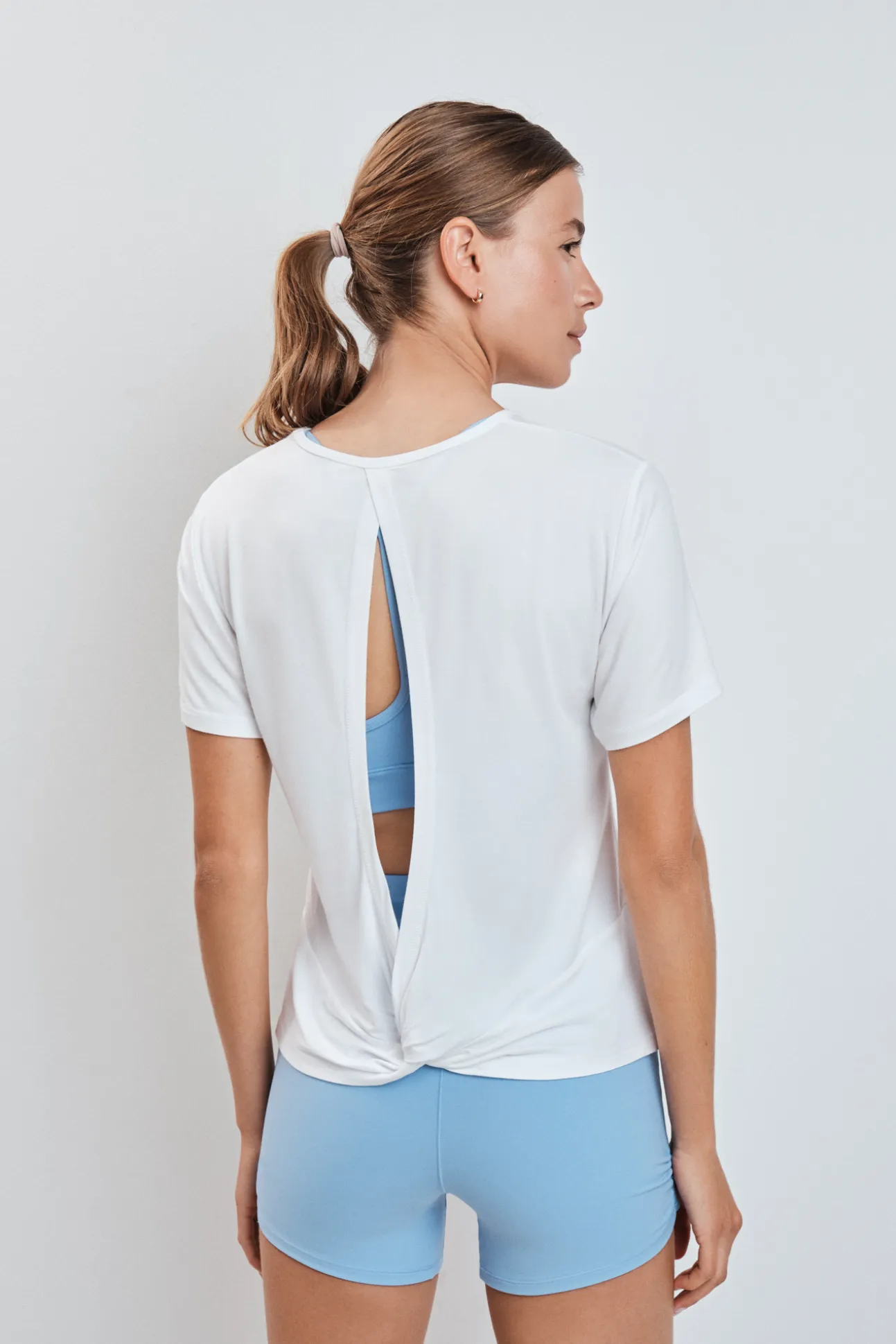 Camiseta apertura espalda blanco