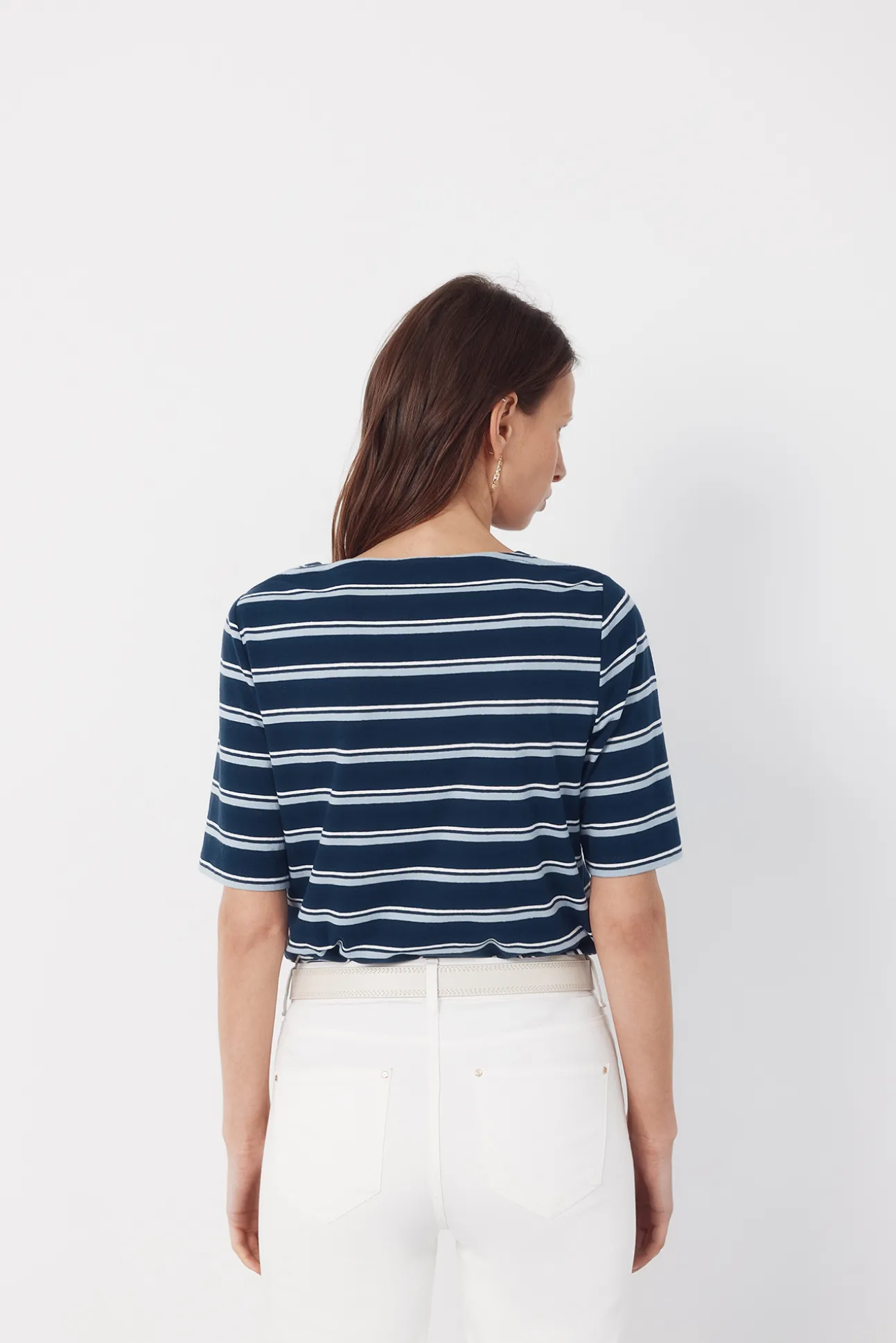 Camiseta cuello barco