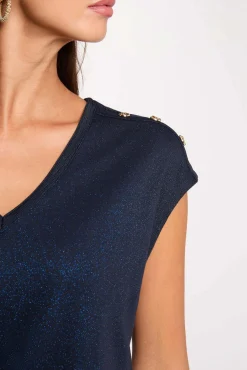 Camiseta cuello v con botones