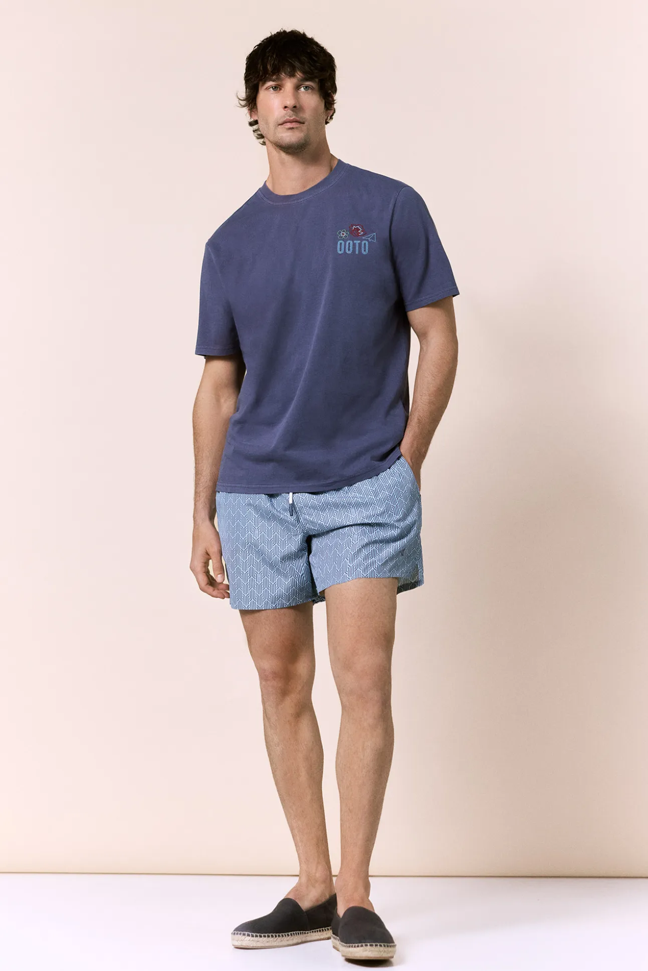 Camiseta gráfica lavada