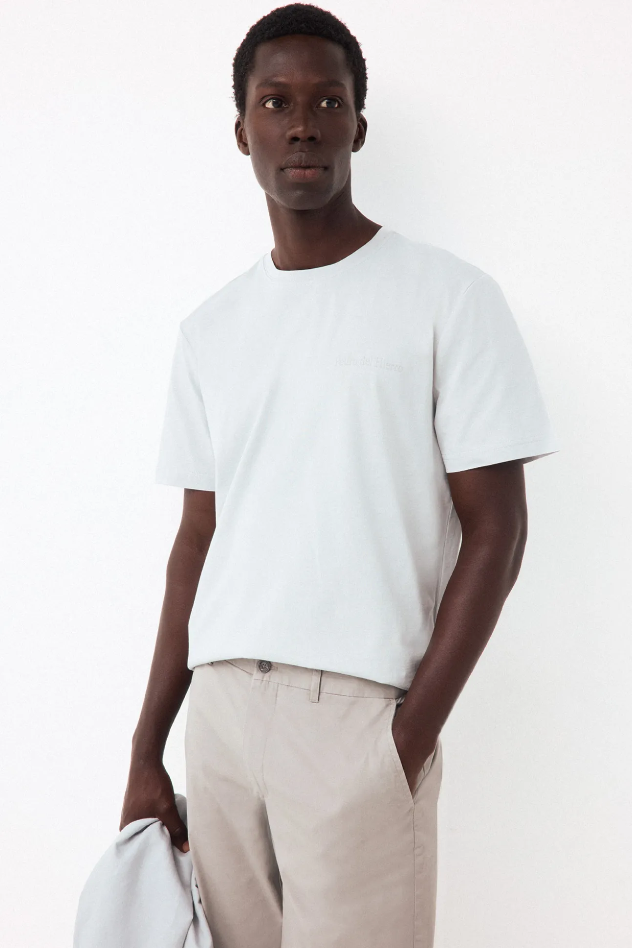 Camiseta logo pequeño