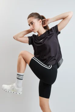 Camiseta negra técnica panel mesh