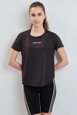 Camiseta negra técnica panel mesh