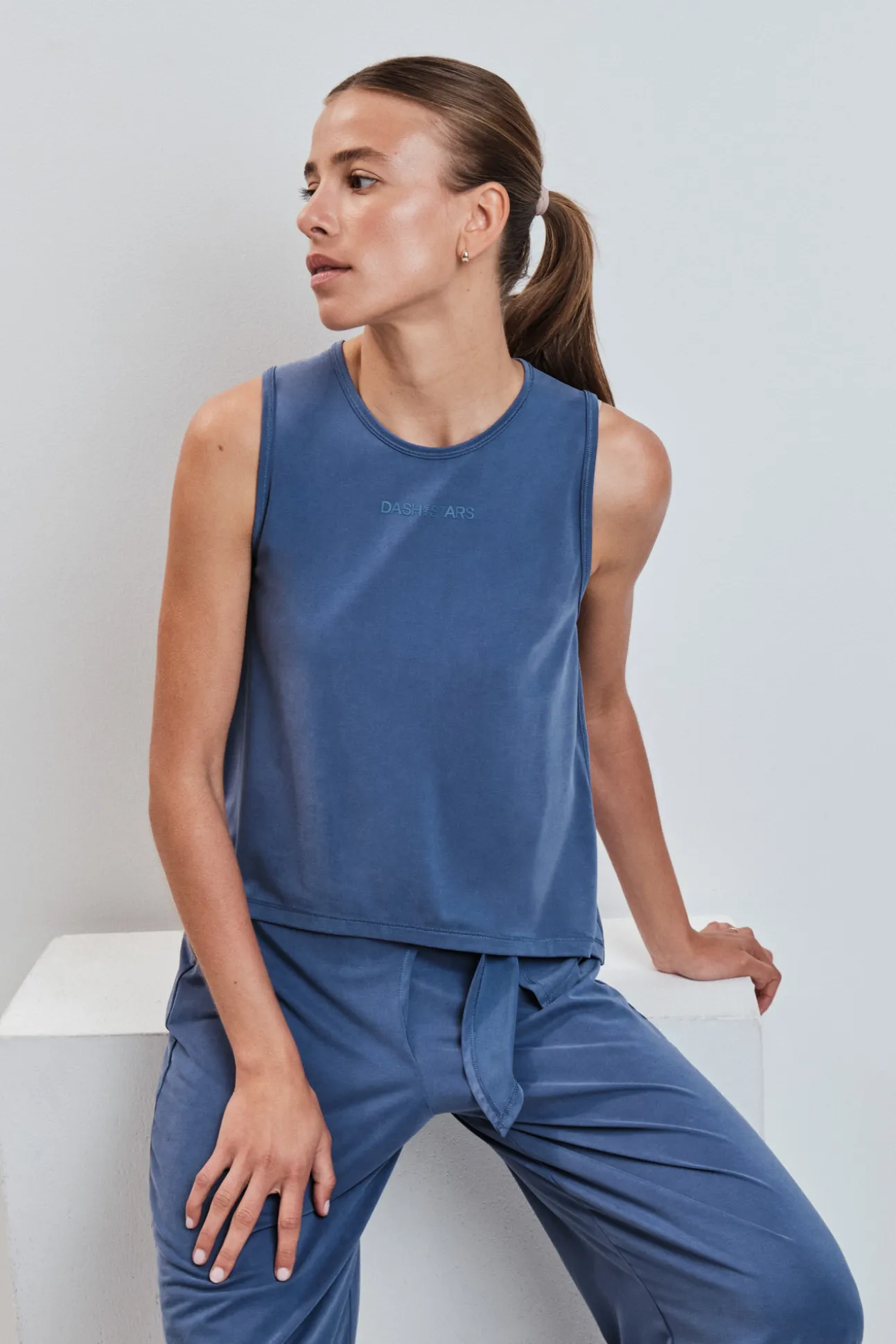 Camiseta sin mangas tacto suave azul