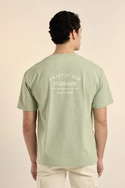 Camiseta texto oversize