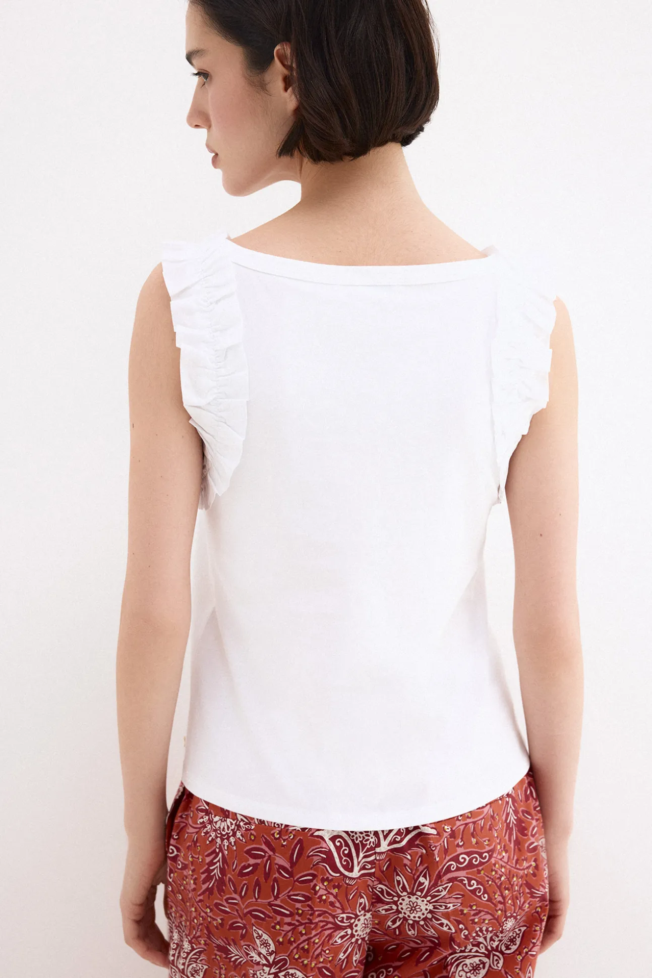 Camiseta tirantes volantes