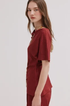 Carolyn. Blusa fluída satinada