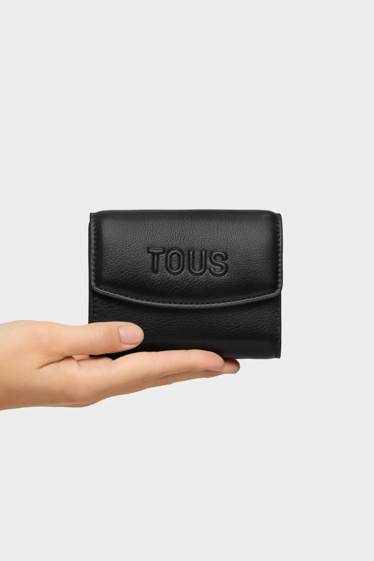 Cartera Pocket negra TOUS Bloom